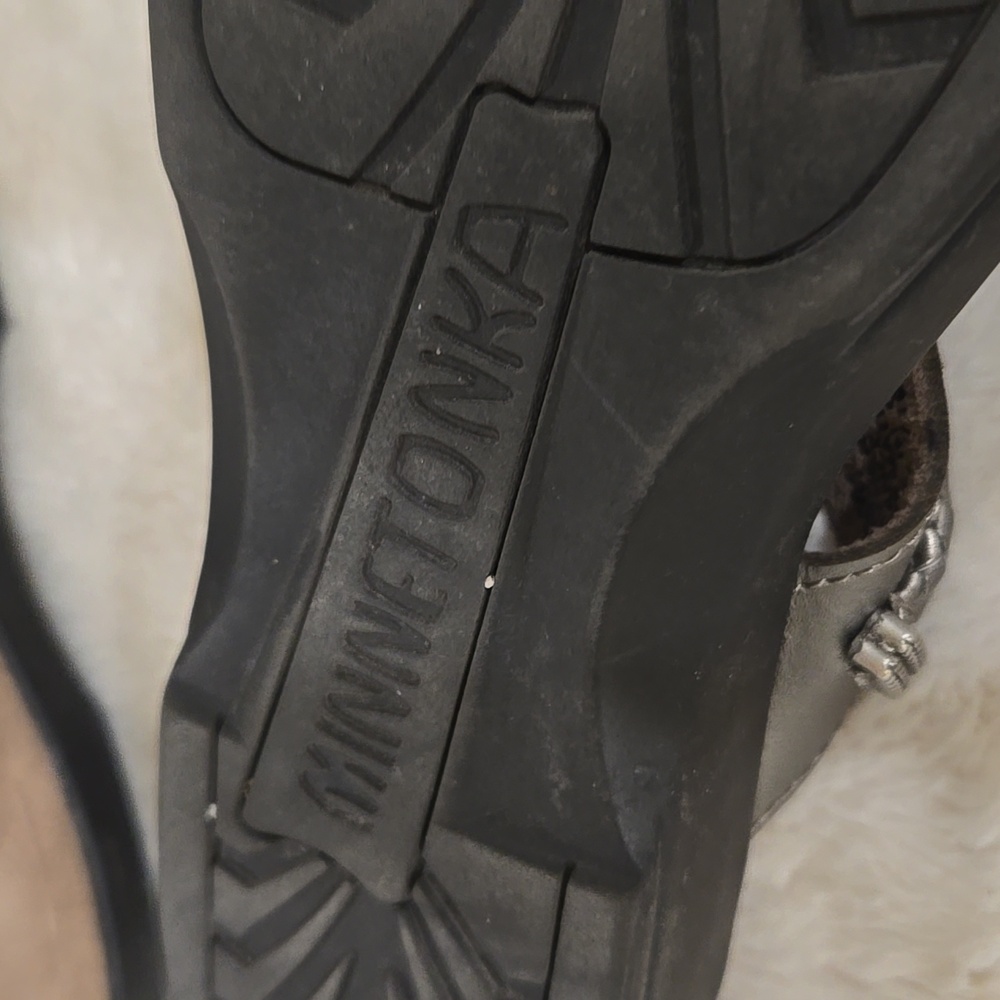 Minnetonka Women's Silver Sandals - Picture 10 of 10